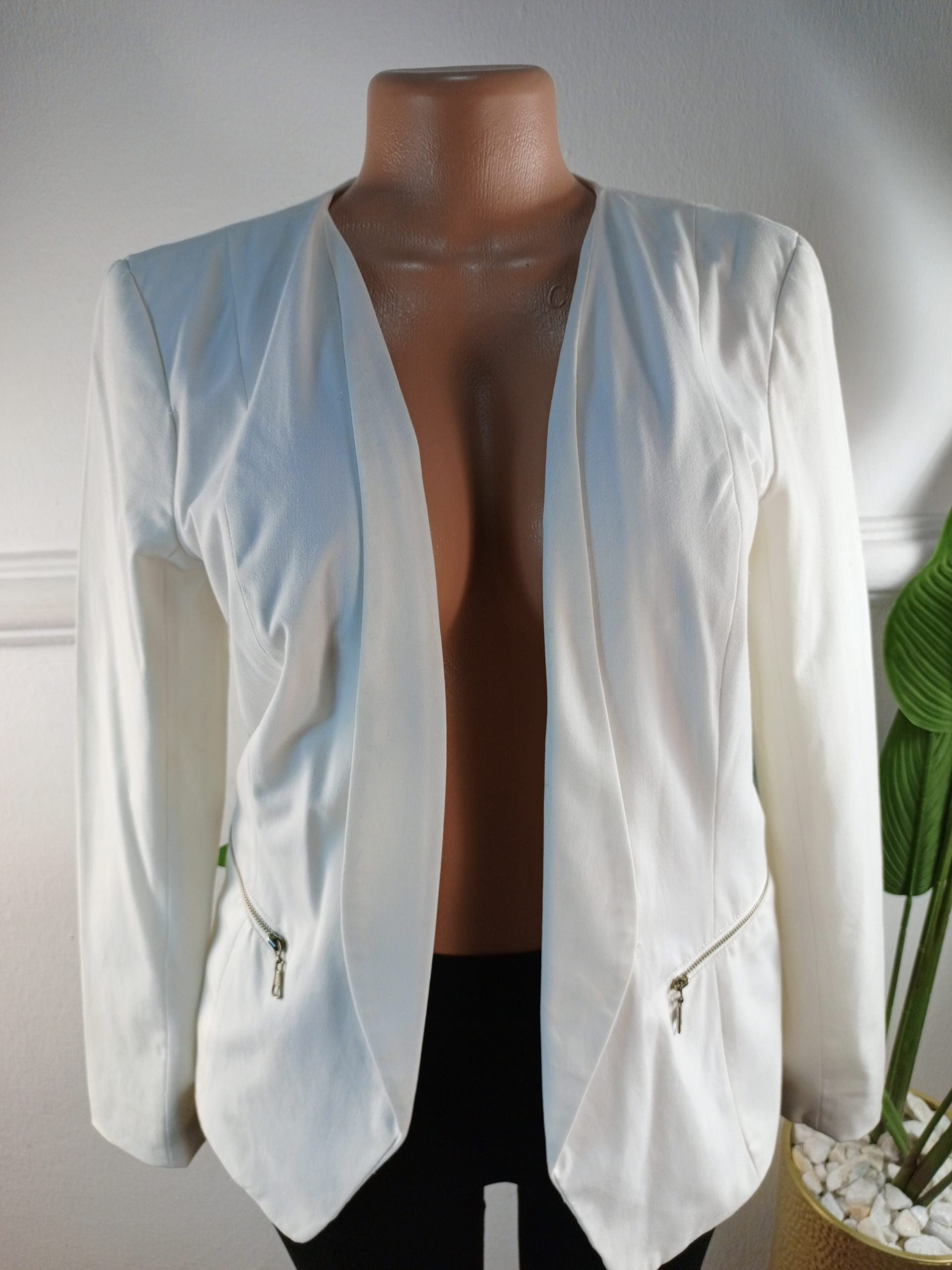 VERO MODA UK 8 image 0