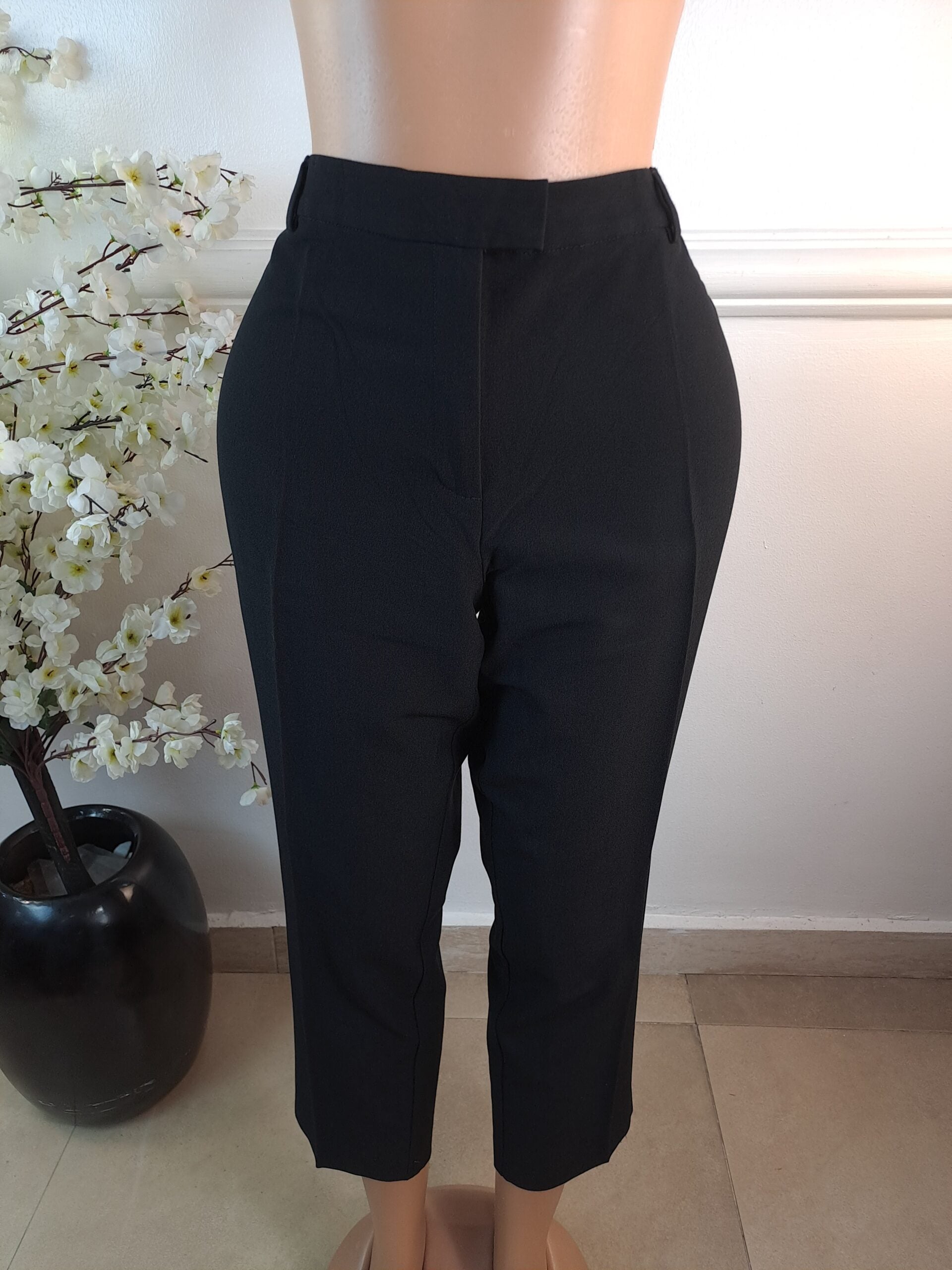 DEBENHAMS UK SIZE 20 [LENGTH 38 INCHES, BLACK] image 0