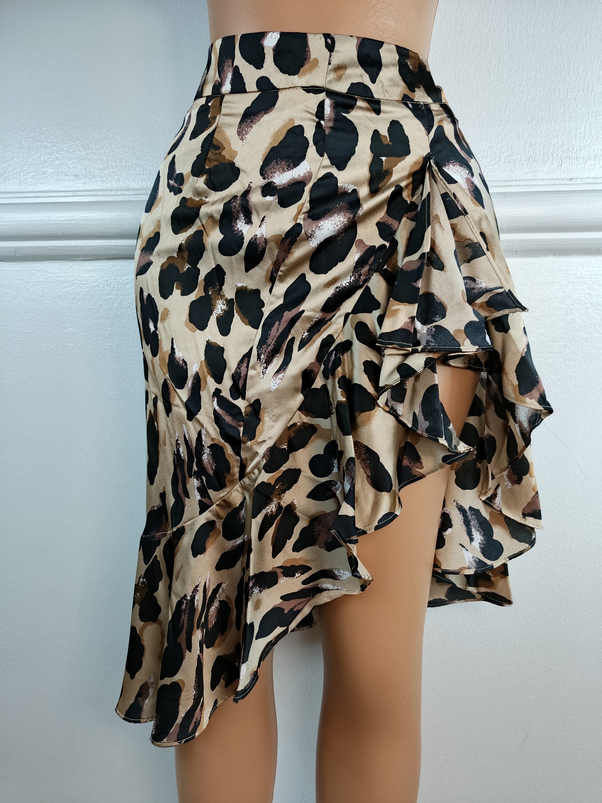 NASTY GAL UK 8, L-30 INCHES image 0