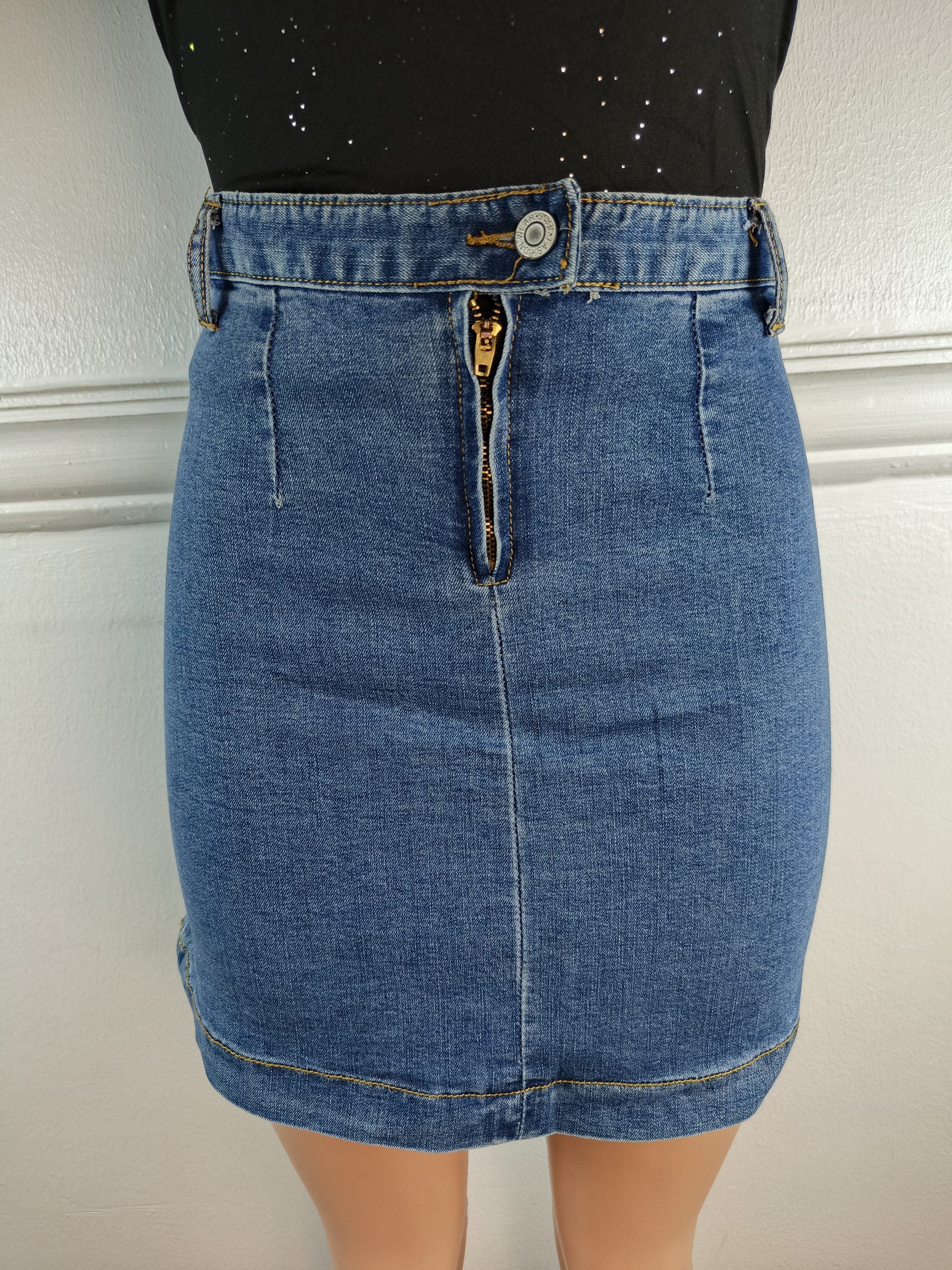 SKIRT UK 6, L-16 INCHES image 0