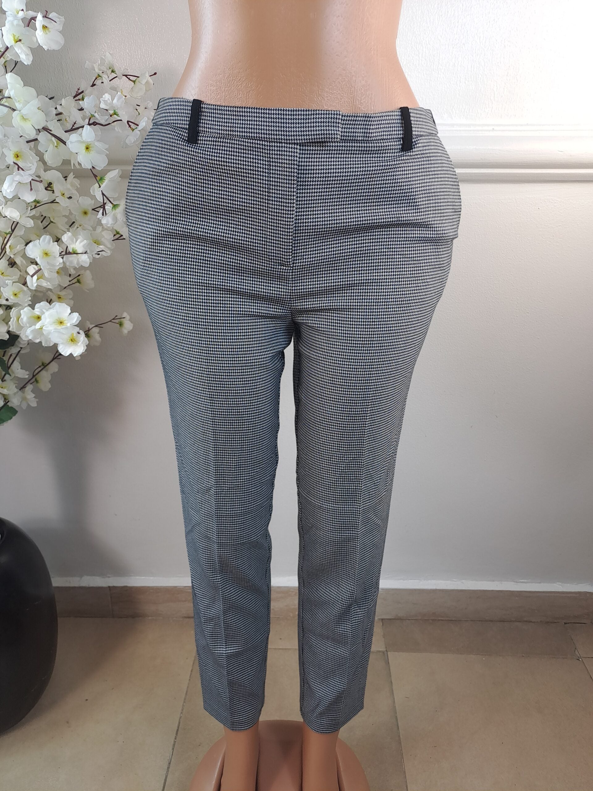 TOPSHOP UK 14 [LENGHT 38 INCHES] image 0