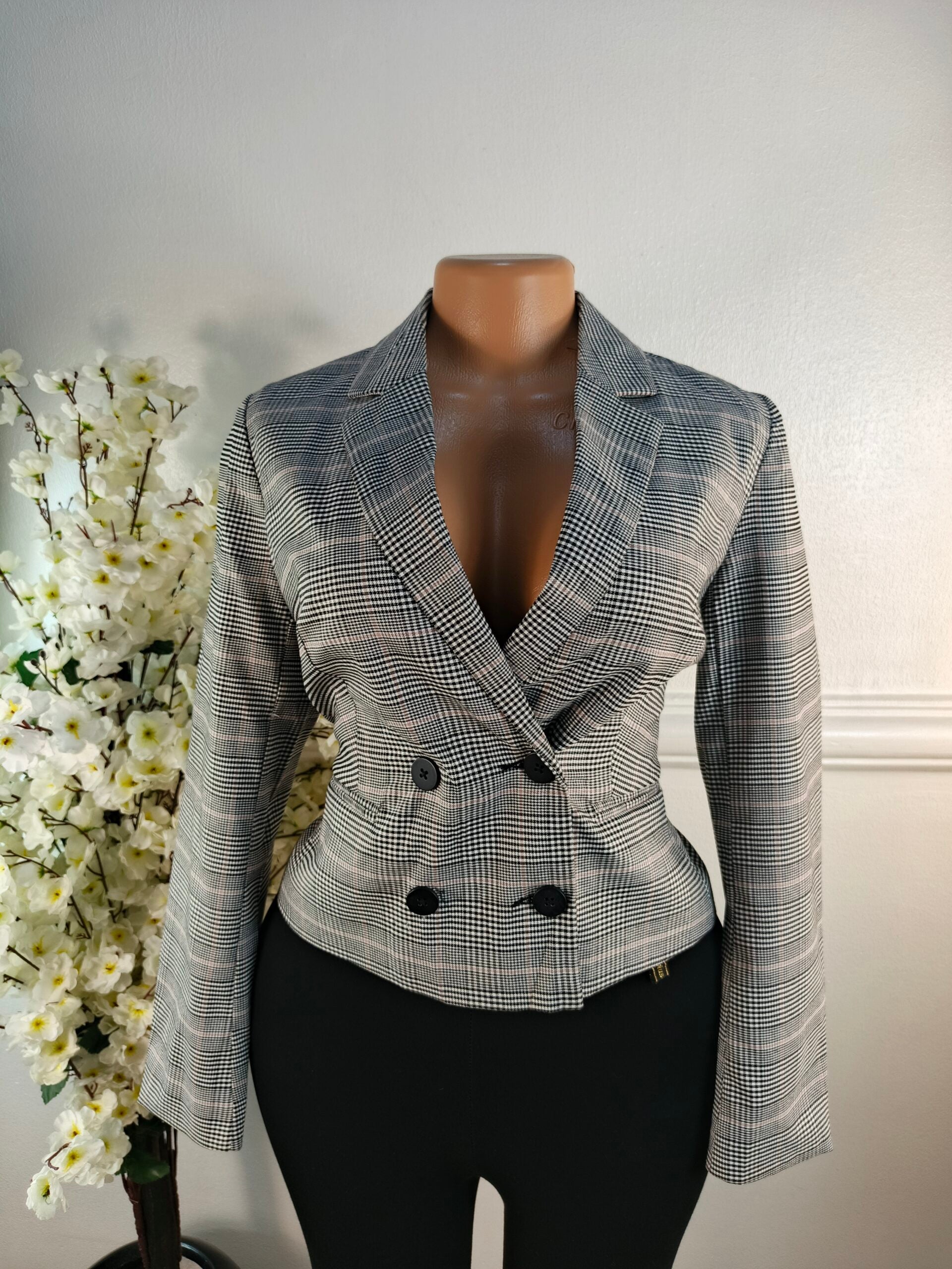 SINSAY UK SIZE 8 [LENGTH 20 INCHES, CHECKERS] image 0