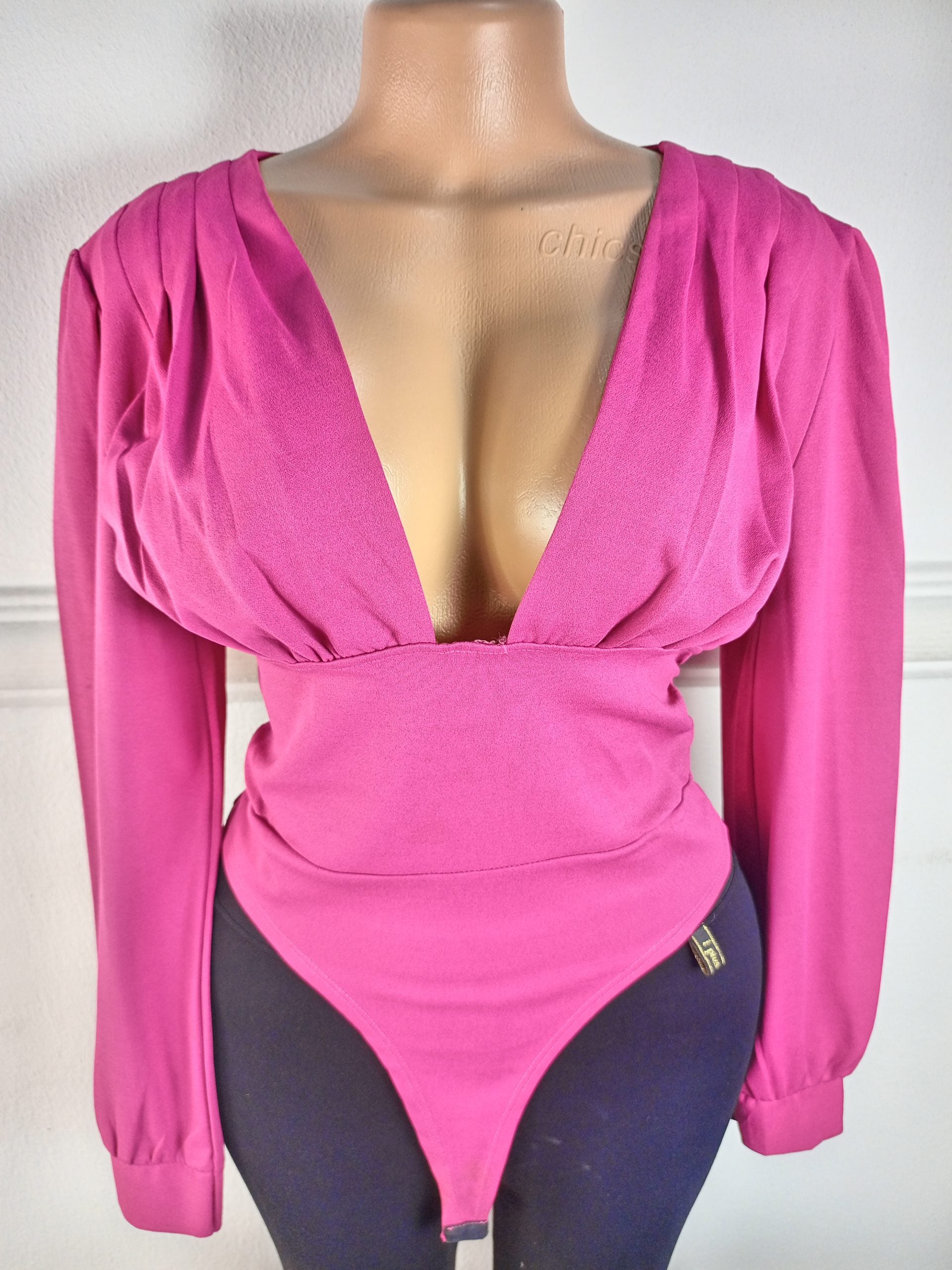 NEW COLLECTION UK 8 image 0