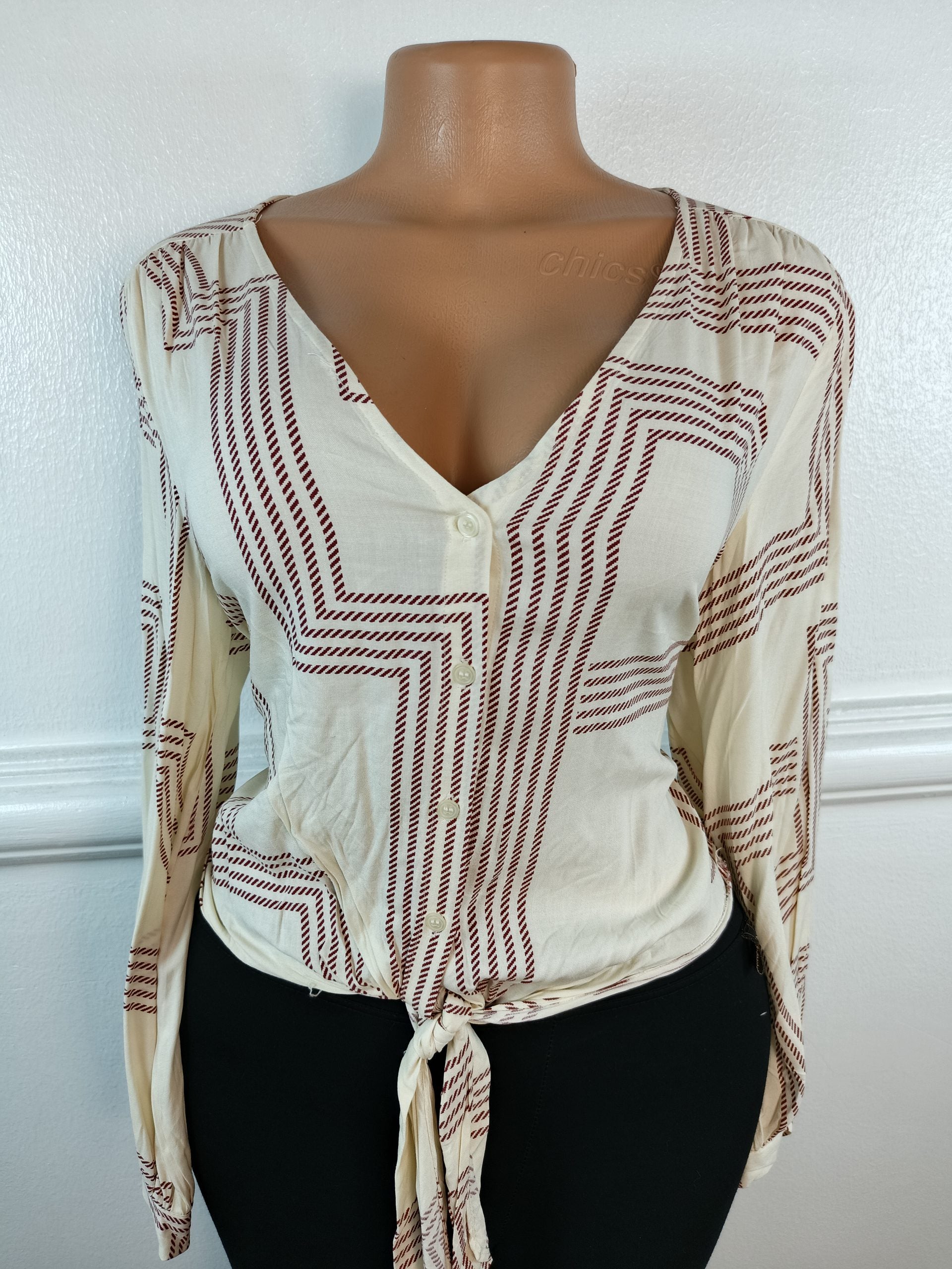 H&M UK 10 image 0