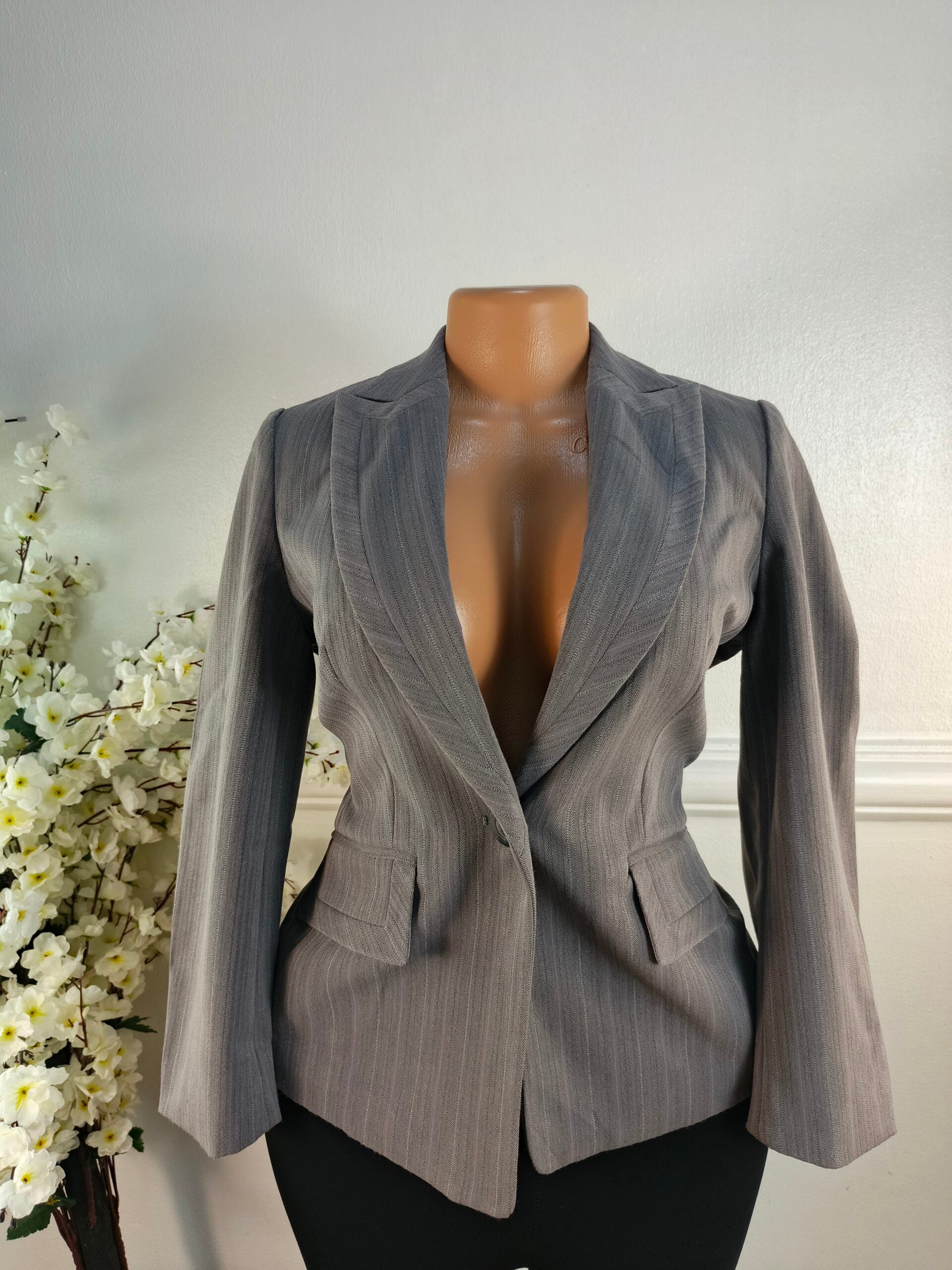 MARK &amp; SPENCER UK SIZE 10 [LENGHT 25 INCHES] image 0