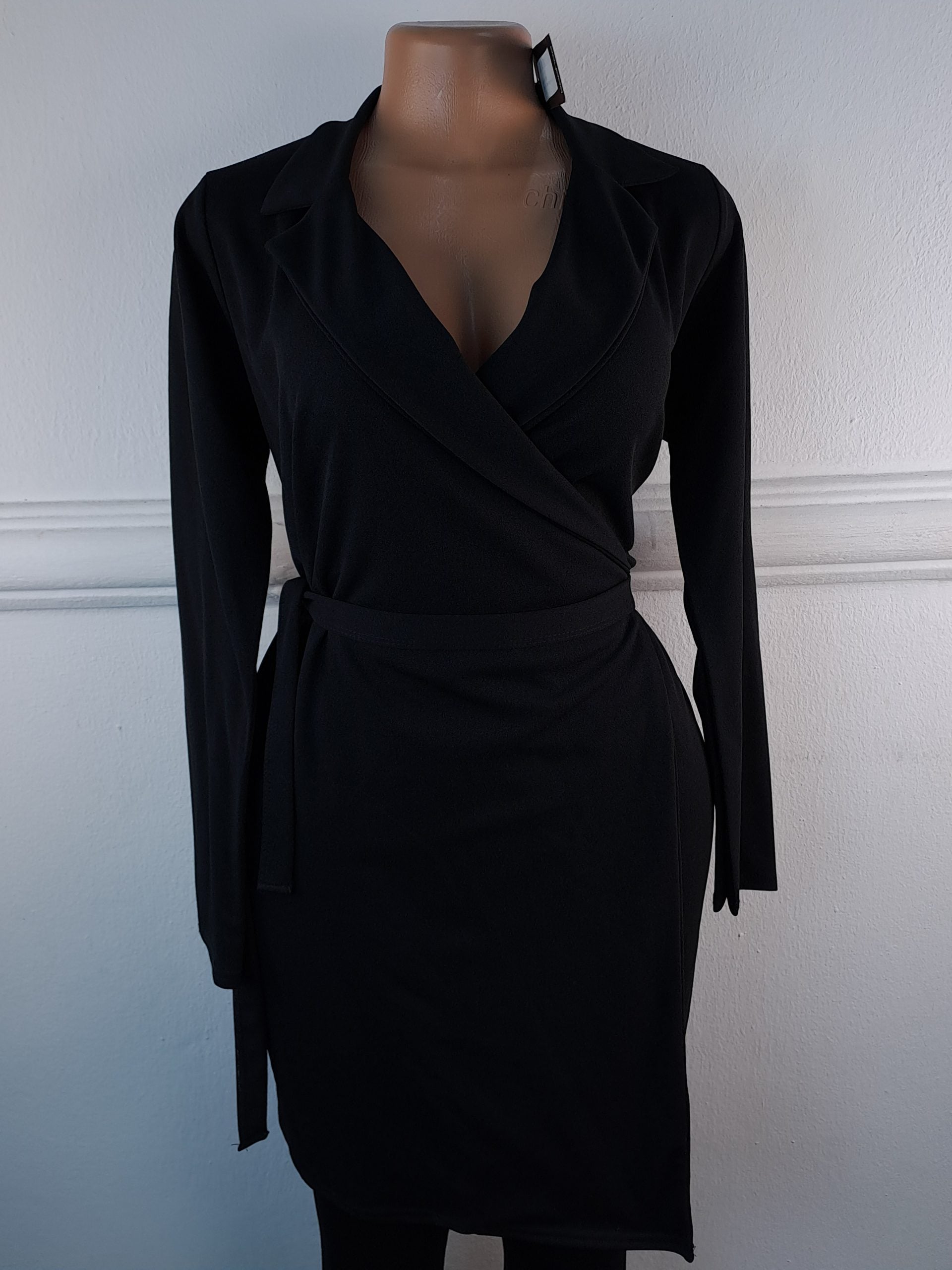 BOOHOO UK 12 image 0