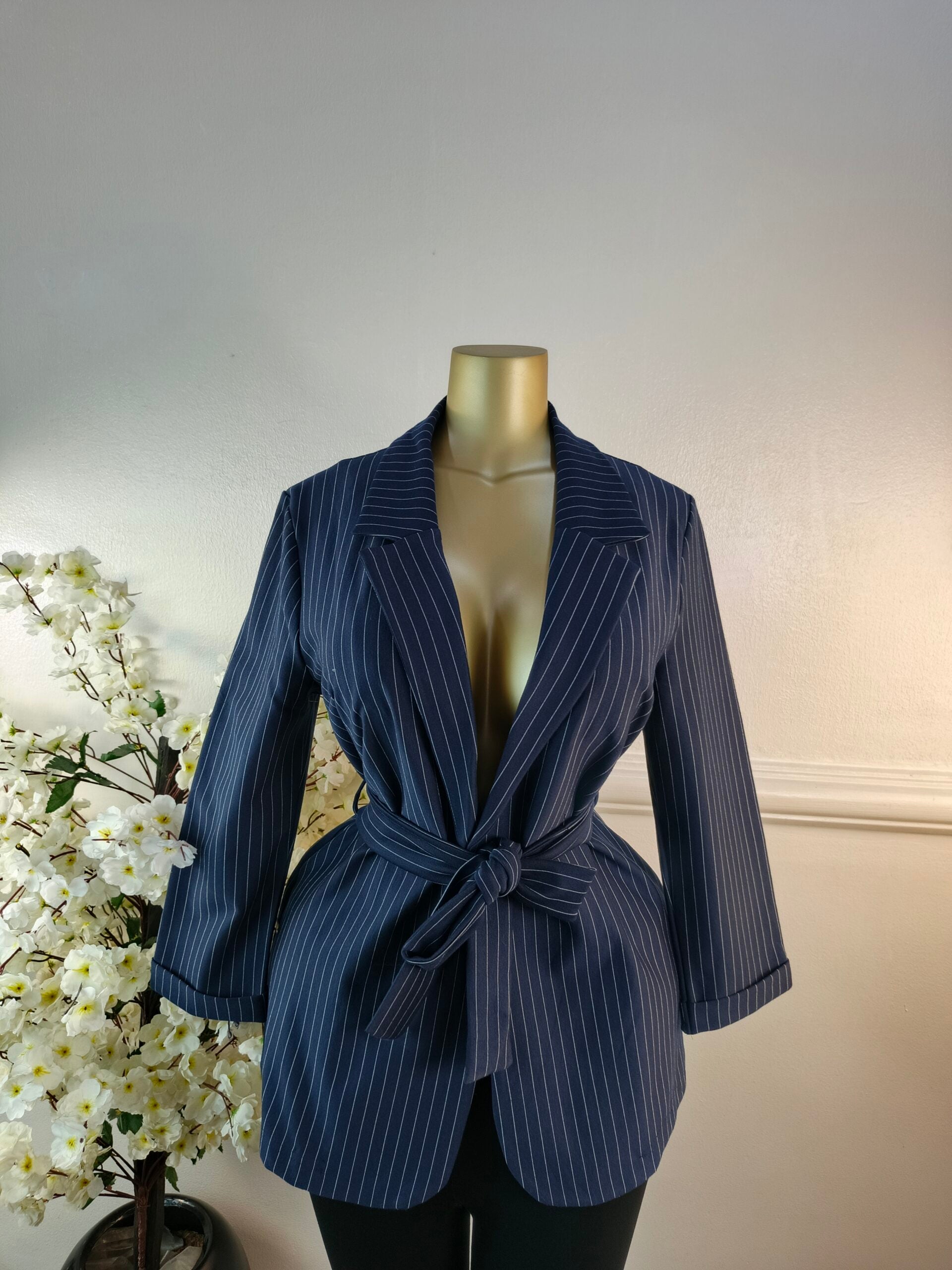 NEW LOOK UK SIZE 14 [LENGTH 31 INCHES, NAVY BLUE] image 0