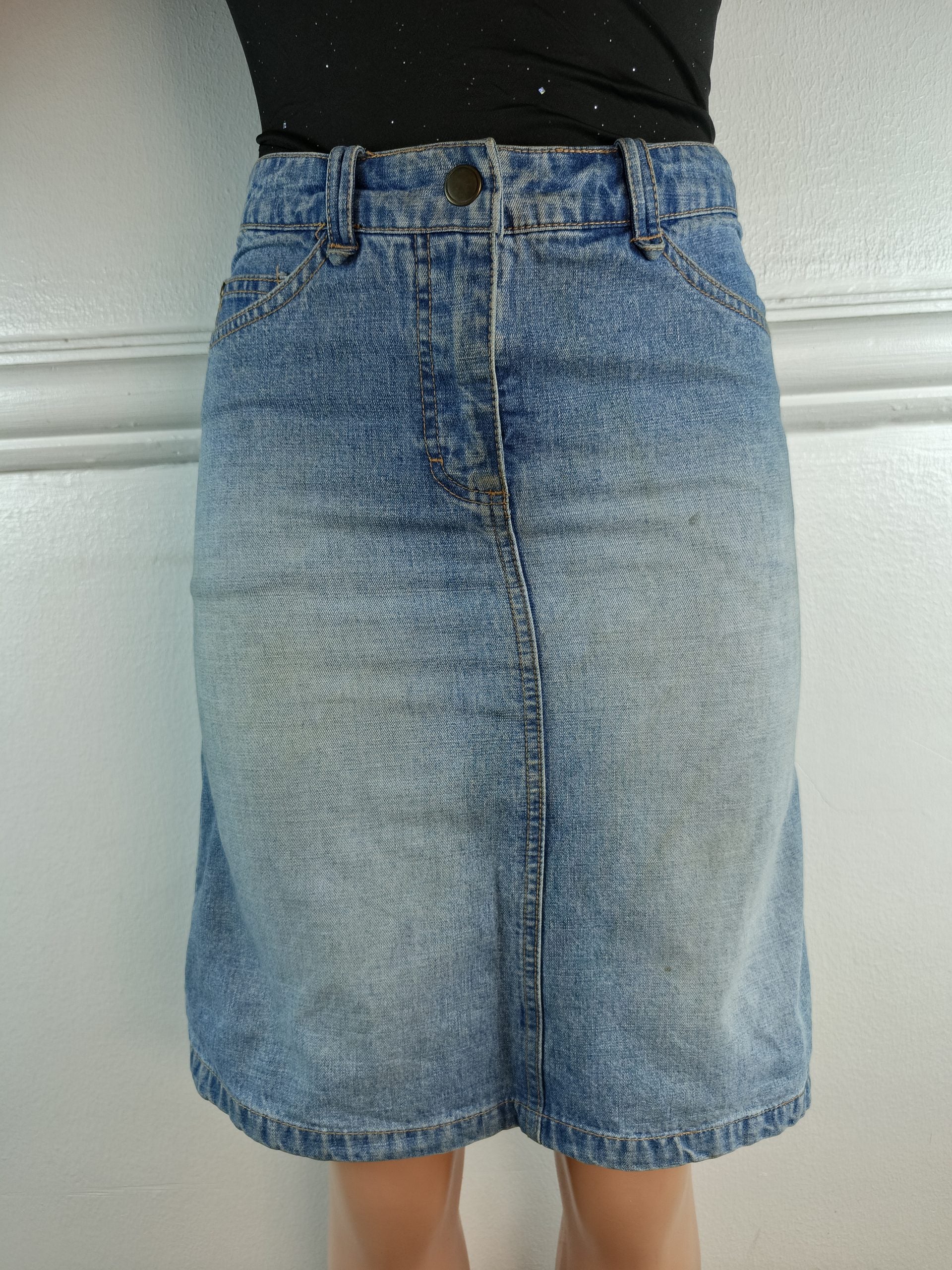 H&M UK 8, L-20 INCHES image 0